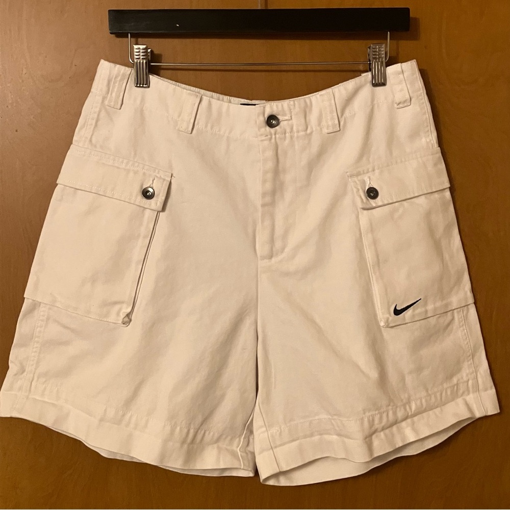 Nike Life Woven P44 Men's Phantom White Embroidered Cargo Shorts Size 30 NWT